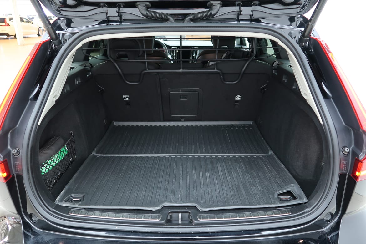 Volvo V60 2022 - miniatyr 6