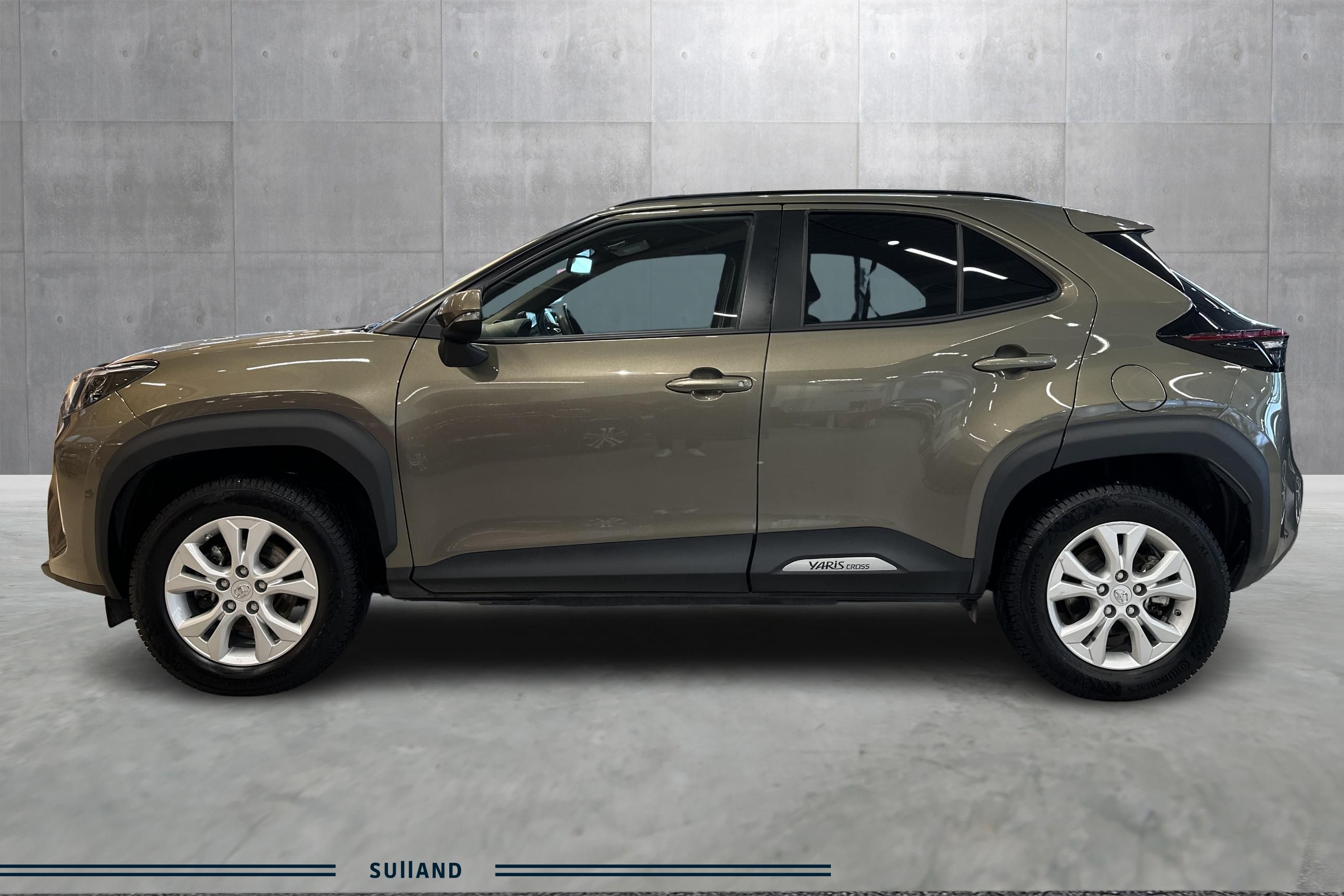 Thumnail bilde 1 av Toyota Yaris Cross Hybrid AWD-i