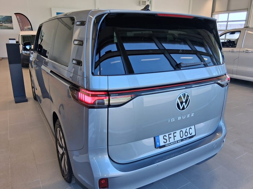 Bild 4 av Volkswagen ID. Buzz LWB PRO 7-SEATS HJULBAS: 3239 MM MOTOR: 2