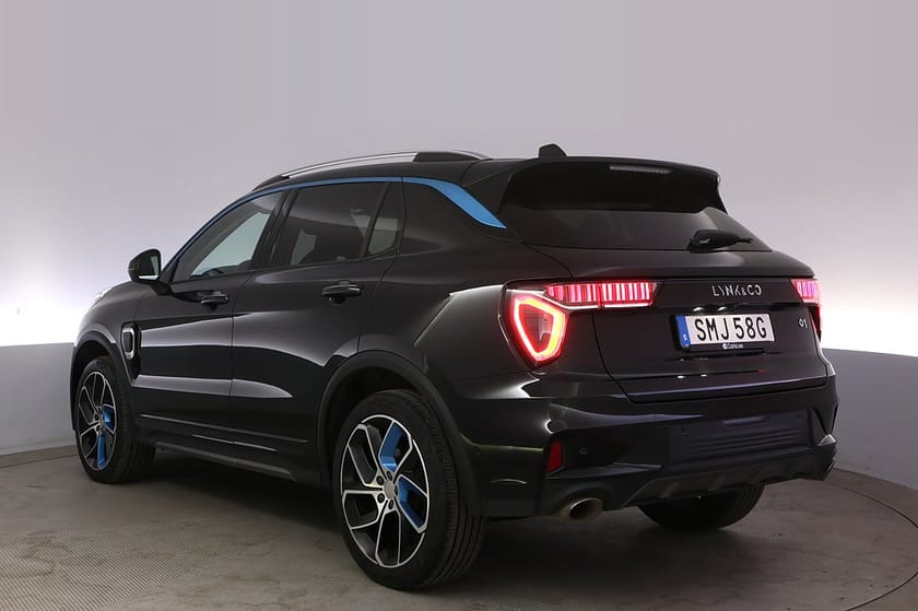 Bild 4 av Lynk & Co 01 PHEV Pano 360 Adap Farth Infinity BLIS 360