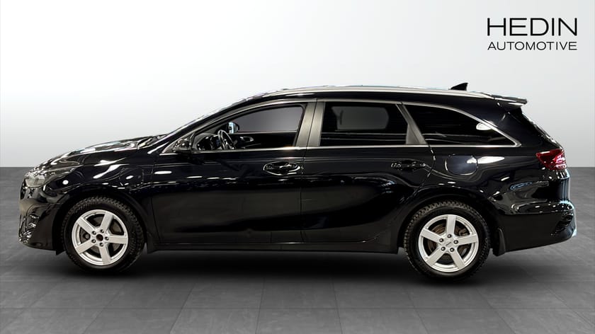 Bild 2 av Kia Ceed Sportswagon Plug-in Hybrid SW Action