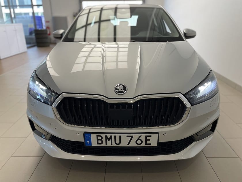 Bild 2 av Škoda Fabia Skoda 1,0 TSI 116 HK Aut Backkamera