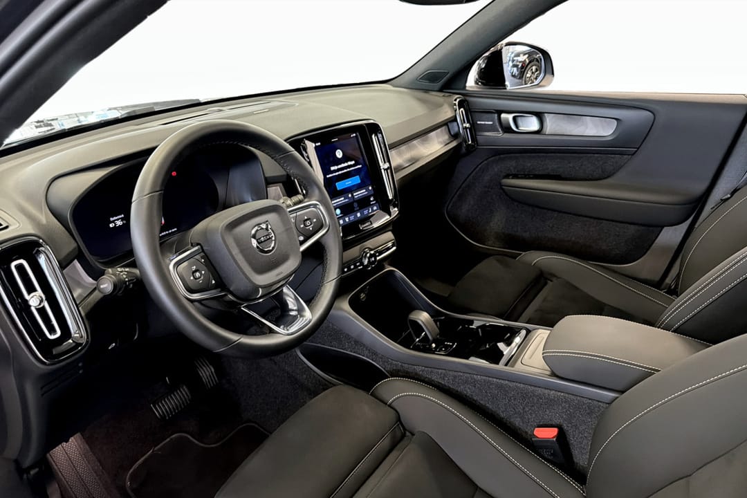 Volvo EX40 Twin Motor Performance