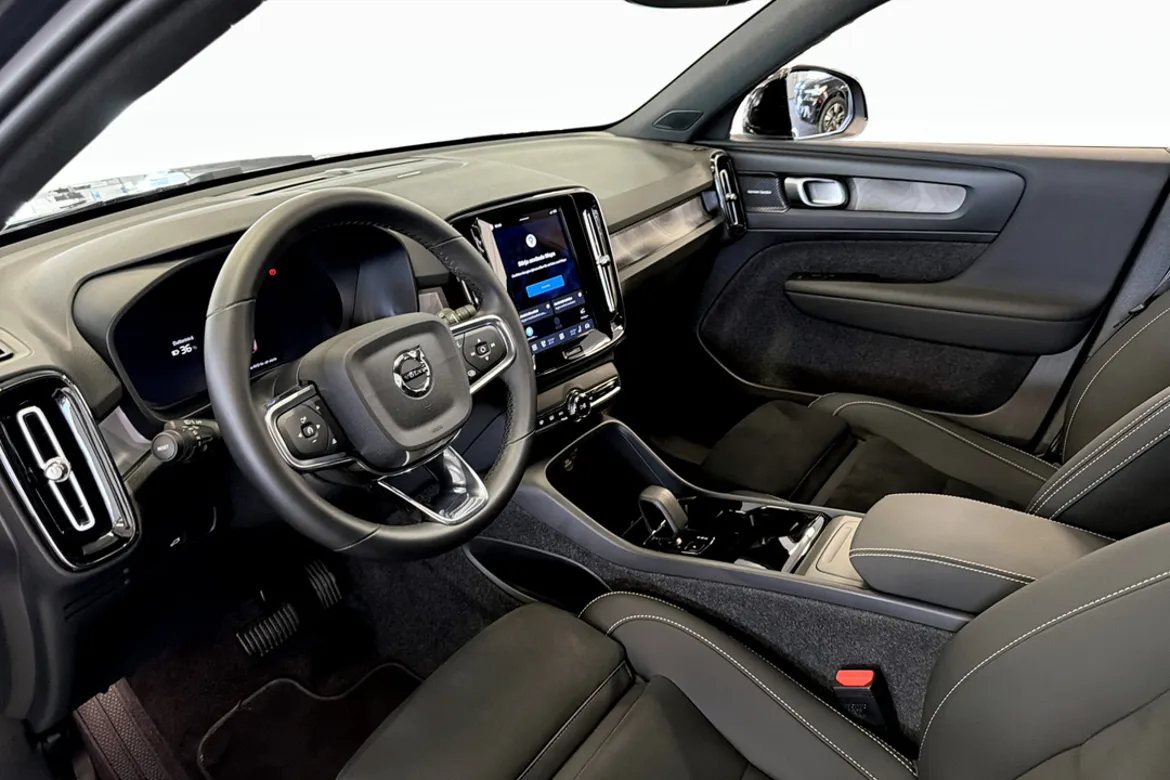 Volvo EX40 Twin Motor Performance