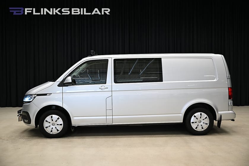 Bild 3 av Volkswagen Transporter Kombi 4Motion DSG 150HK Dubbelhytt|Nedlackad|LED|EnÄgare|Moms