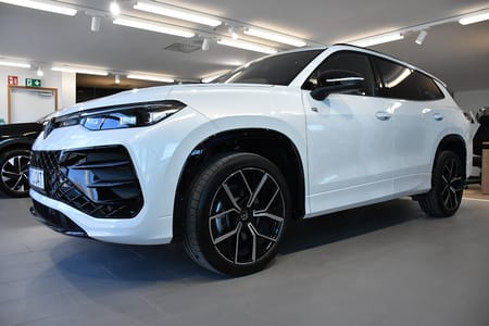 Volkswagen Tayron 7-seater 2.0 TSI 265hk R-Line Edition * SE SPEC*