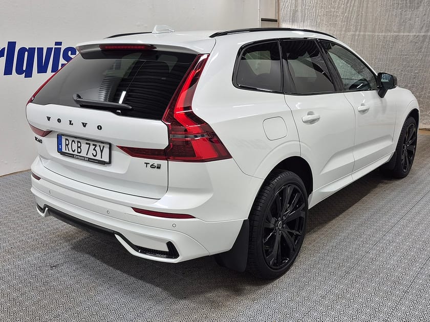 Bild 4 av Volvo XC60 T6 Recharge Plus Black plug in 350HK 4x4 Läder