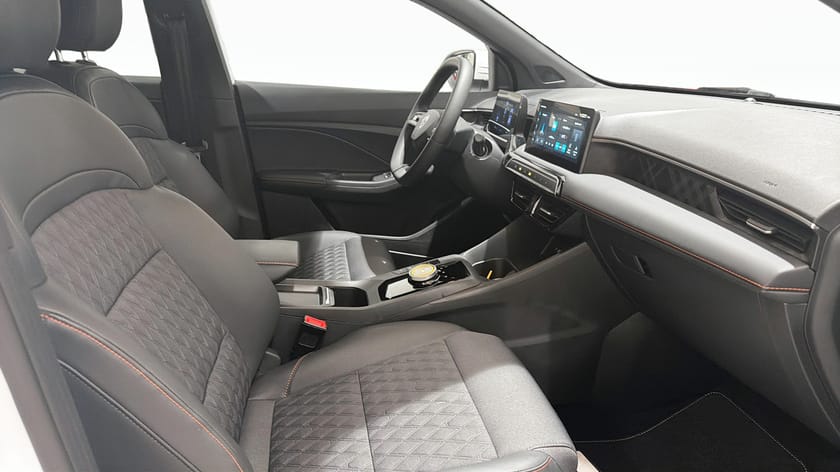 Bild 3 av MG 3 Hybrid+ LUXURY HYBRID+,   Privatleasing från 2995kr/mån