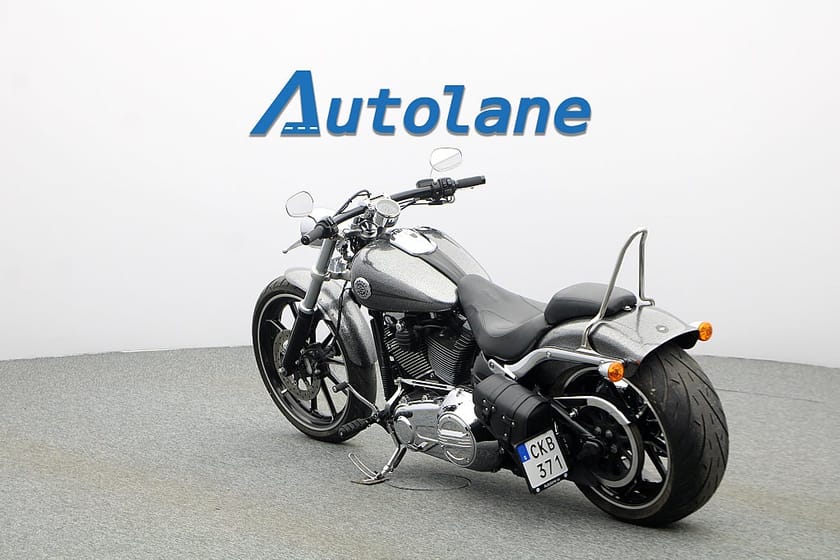 Bild 3 av Harley-Davidson Breakout 