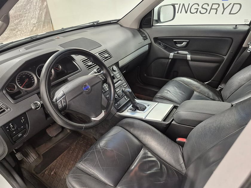 Bild 2 av Volvo XC90 7-seater D4 7-Sits 163HK Summum
