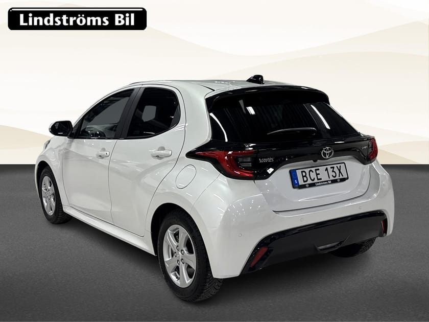 Bild 4 av Toyota Yaris Hybrid 130 1,5 Style Moms Vhjul