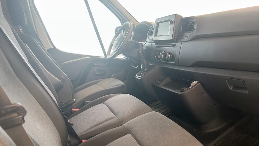 Bild 5 av Nissan Interstar Skåpbil VAN 2.3DCI 150 L3H2 M/T/ MOMS