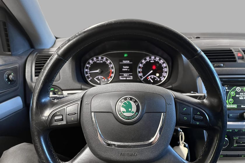 Bilde 5 av Škoda Octavia Stasjonsvogn 2,0 TDI 140hk 4x4 aut REP OBJEKT BILLIGBIL