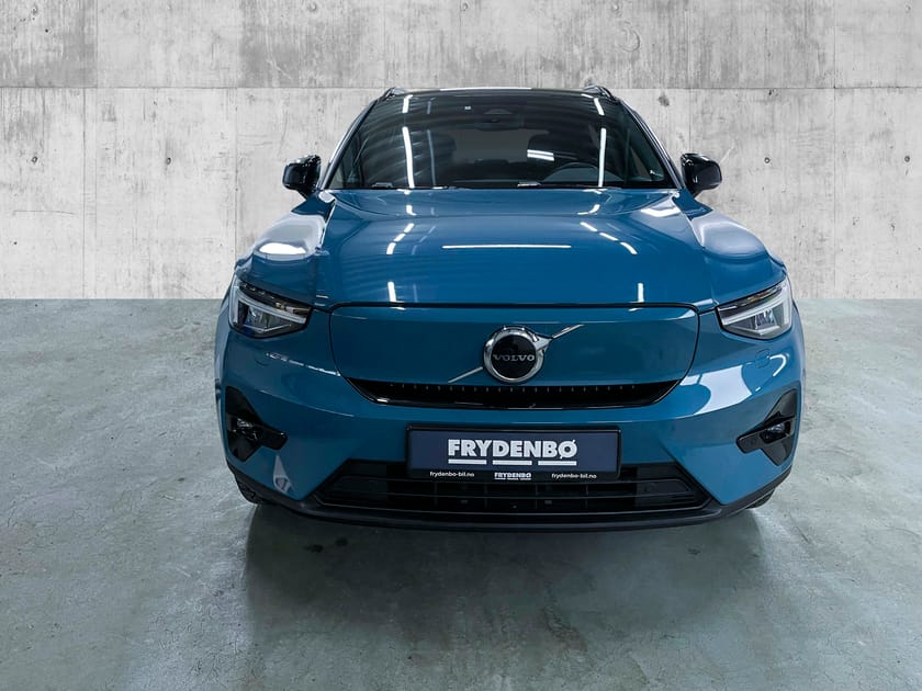 Bilde 2 av Volvo XC40 Recharge Single Motor Plus FWD VARME.P|EL.SETE|KLIMA.PK