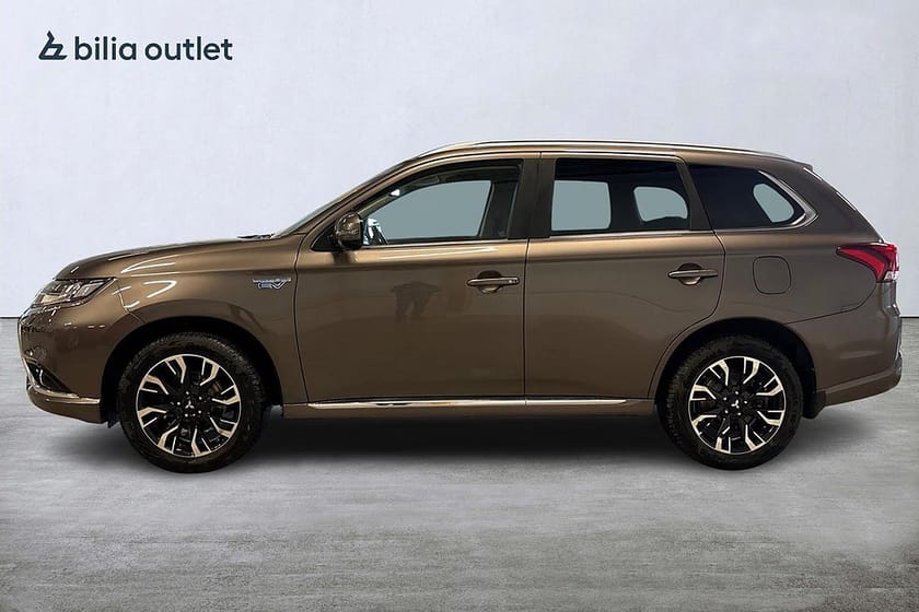 Bild 3 av Mitsubishi Outlander PHEV Comfort 203hk / Dragkrok Keyless