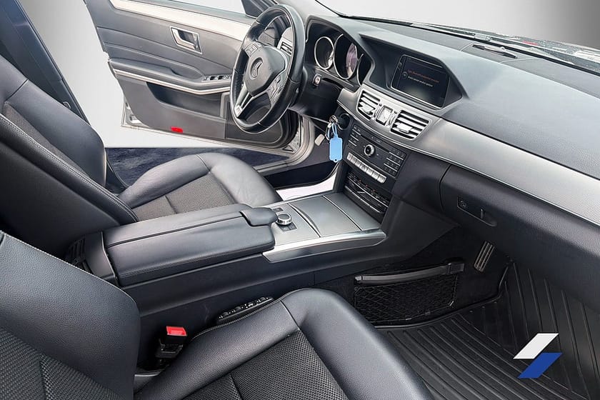 Bild 5 av Mercedes-Benz E 220 T BlueTEC E 170hk Avantgarde Drag Navi Motorvärmare
