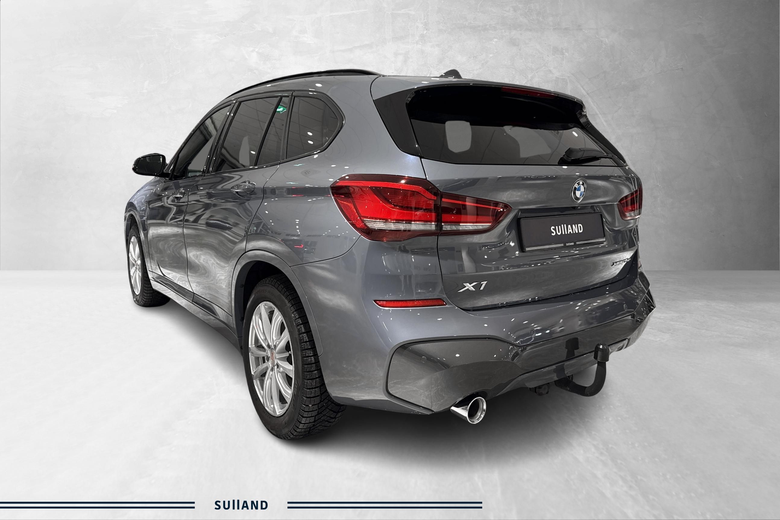 Thumnail bilde 2 av BMW X1 xDrive25e