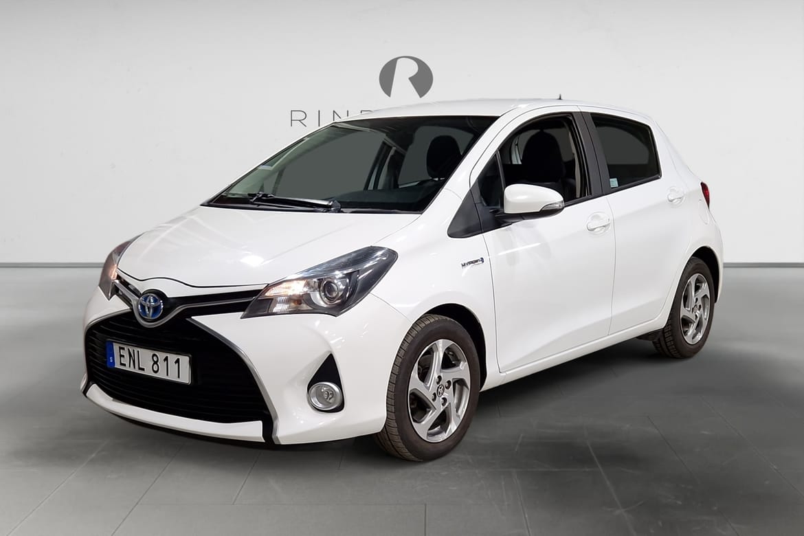 Toyota Yaris Hybrid e-CVT, 101hk, 2015