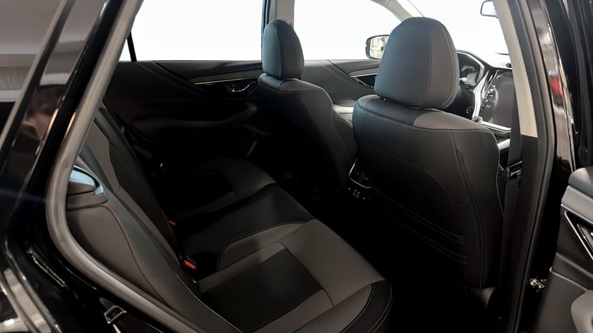 Bild 5 av Subaru Outback Field X-Fuel, Vinterhjul och dragkrok ingår!