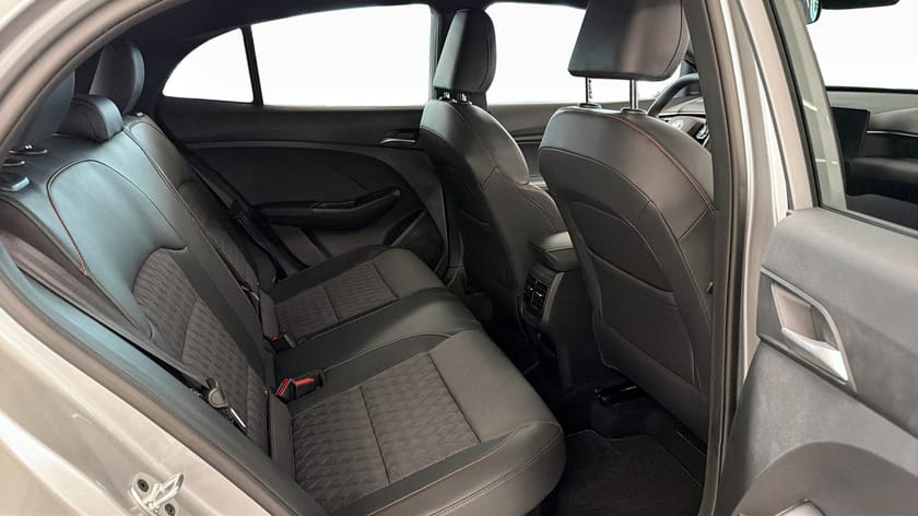 Bild 5 av MG 3 Hybrid+ MG3 LUX HEV 1.5 AT (BLACK) - COSMIC SILVER