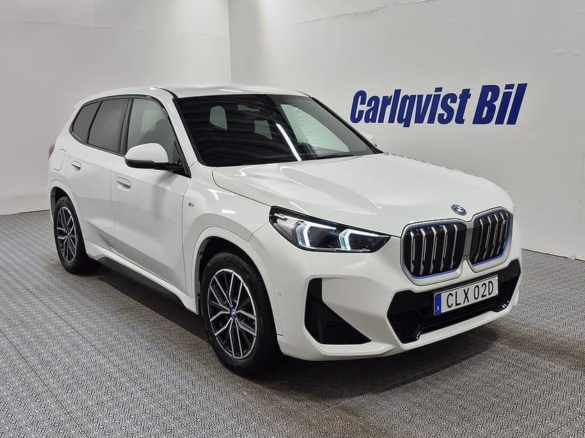 Bild 3 av BMW iX1 xDrive30 eXDRIVE30 M-Sport 306HK 4x4 elbil Drag