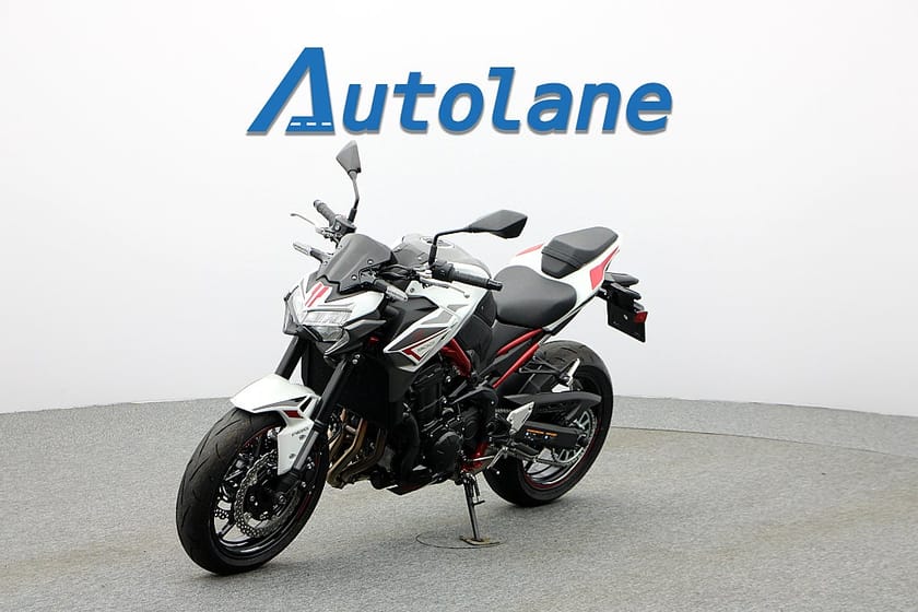Bild 4 av Kawasaki Z900 *RESERVERAD*