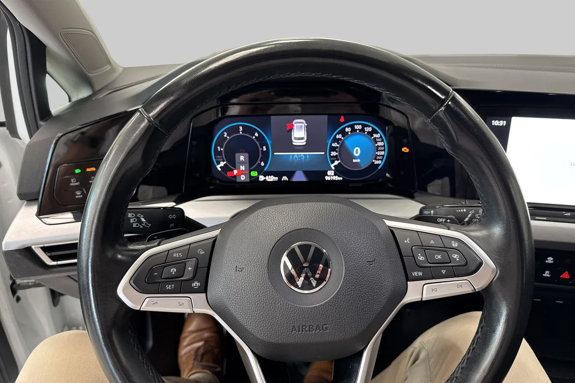 picture of a car