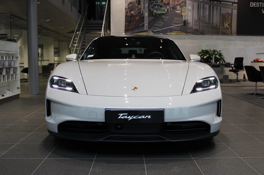 Bild 3 av Porsche Taycan 4S 