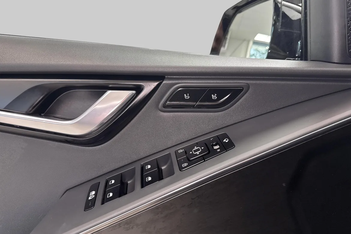 picture of a car