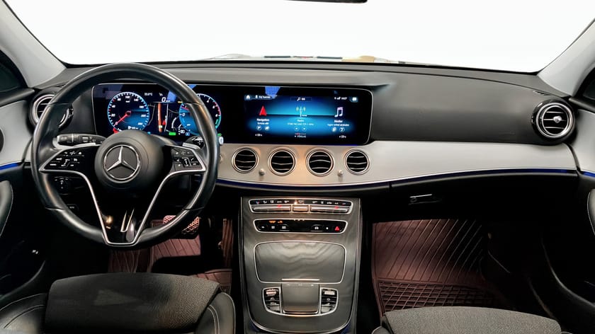 Bild 4 av Mercedes-Benz E 300 T de 3,95% RÄNTA| AVANTGARDE|VÄRMARE|DRAG|