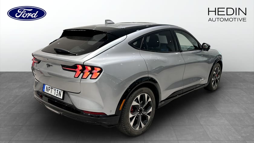 Bild 2 av Ford Mustang Mach-E Standard Range AWD 269HK TEKPKT