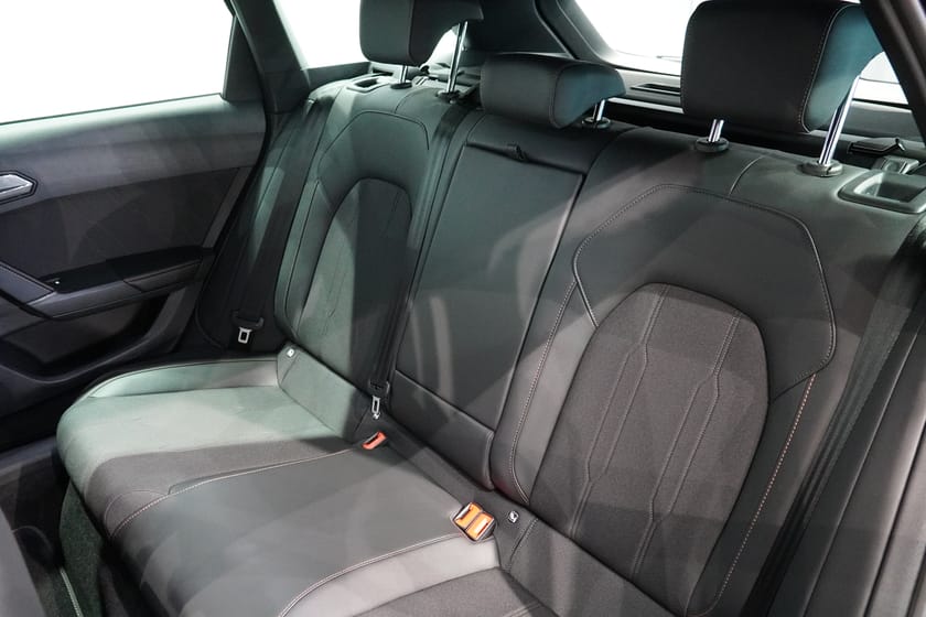 Bild 5 av CUPRA Leon Sportstourer eTSI Privatleasingkampanj