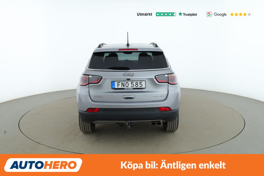 Bild 4 av Jeep Compass 1.4 M-Air Limited 4WD / Pano, Kamera, Drag