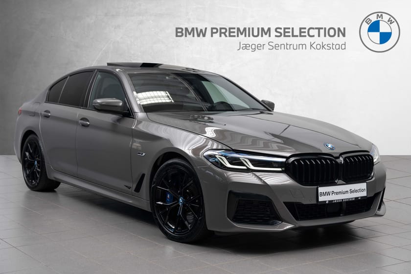 Bilde 1 av BMW 545e xDrive Sedan 6,29% M-Sport Soltak Krok A.Cruise H/K HUD