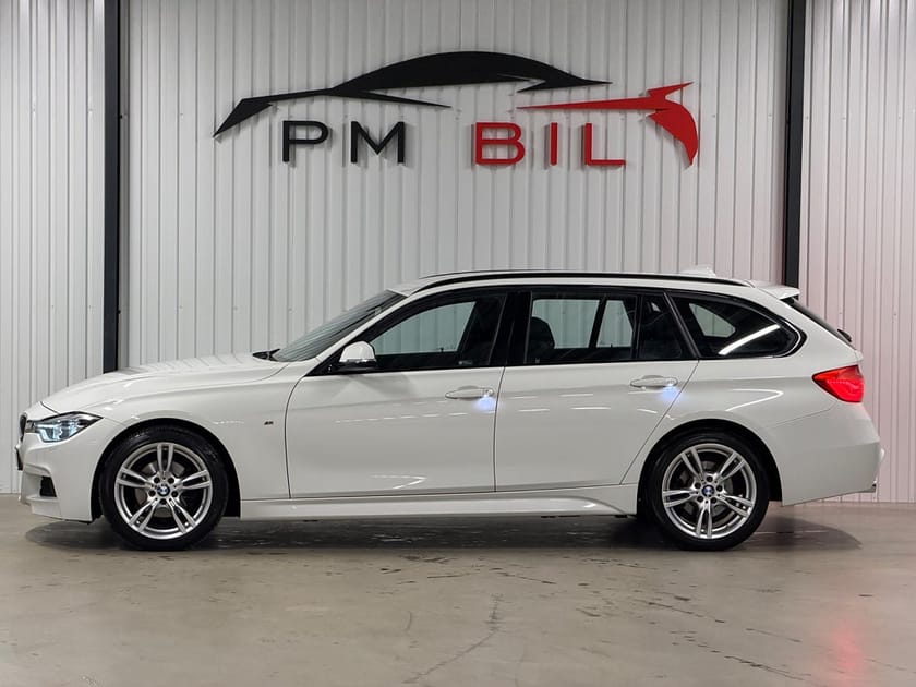 Bild 5 av BMW 320i xDrive Touring 320 Steptronic M Sport Navigator S&V-Hjul