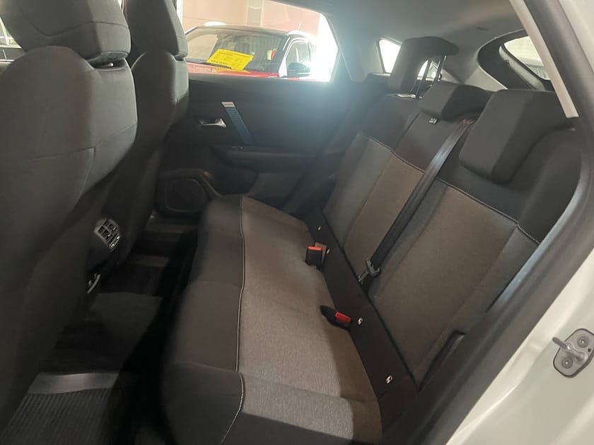 Bild 4 av Citroën ë-C4 e-C4 136 hk ELBIL