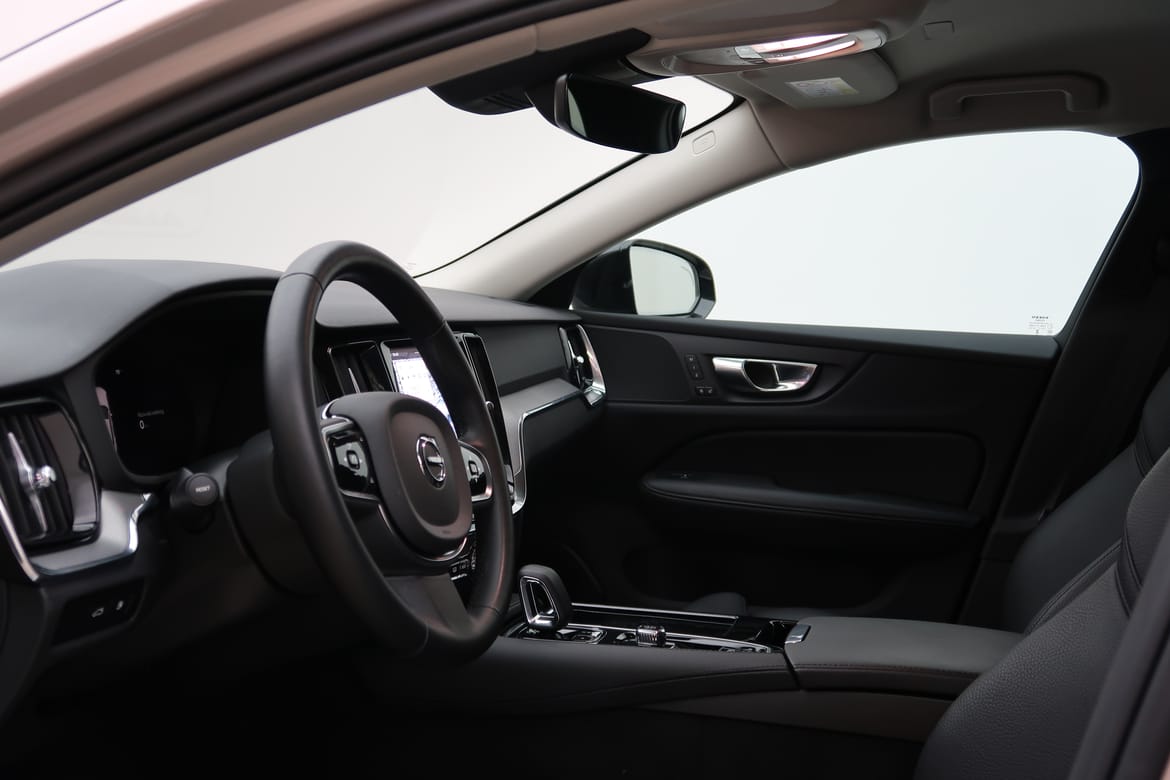 Volvo V60 2025 - miniatyr 4