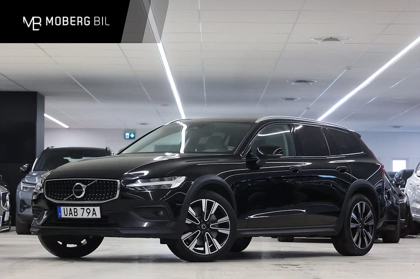 Bild 1 av Volvo V60 Cross Country B4 197hk Plus Läder B-Kamera Navi Drag