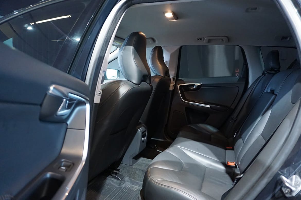 Volvo XC60 2016 - miniatyr 10