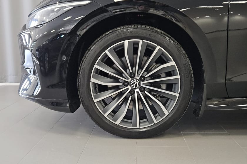 Bild 3 av Volkswagen ID.7 GTX Tourer 86 kWh Batteri 340HK