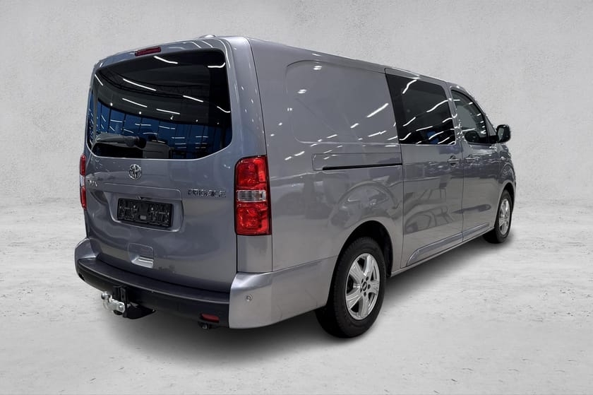 Bilde 4 av Toyota Proace L2 2.0D 144HK 4x4/Cruise/Krok/R.Kamera/ParkVarmer++