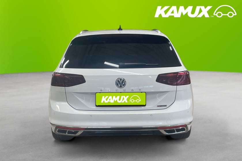 Bild 5 av Volkswagen Passat Sportscombi 4M 190hk R-Line  Värmare B-Kamera Dragkrok