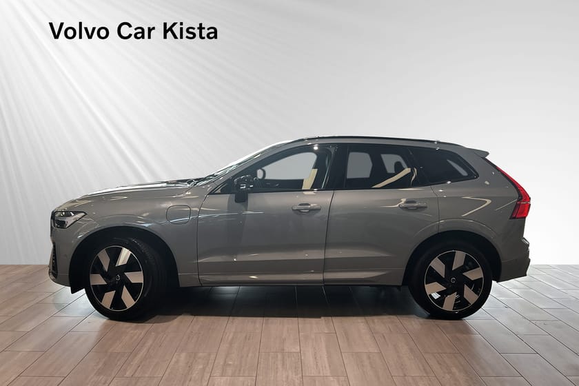 Bild 3 av Volvo XC60 T6 Plus Dark Edition Läder Pano HUD 360Kamera