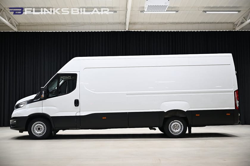 Bild 2 av Iveco Daily 35-140 Van 136HK L3H2 Automat|Lågmil|Webasto|3.5ton-dragvikt|Moms