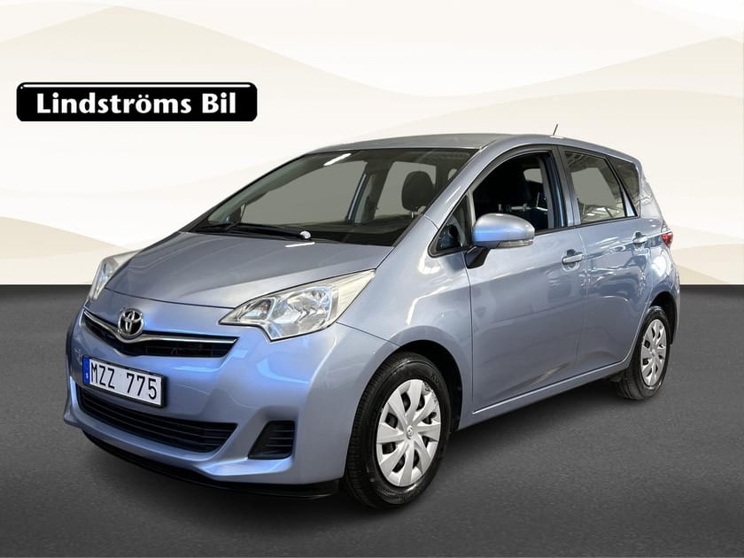 Bild 1 av Toyota Verso-S 1.3 CVT Automat Eco Vinterhjul