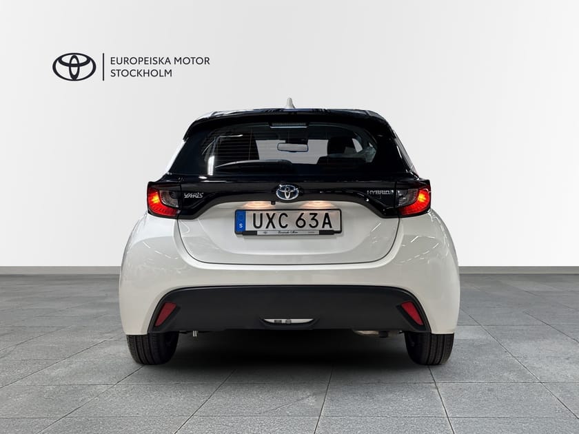Bild 5 av Toyota Yaris Hybrid 1,5 5D ACTIVE KOMFORT /V-Hjul/1460mil