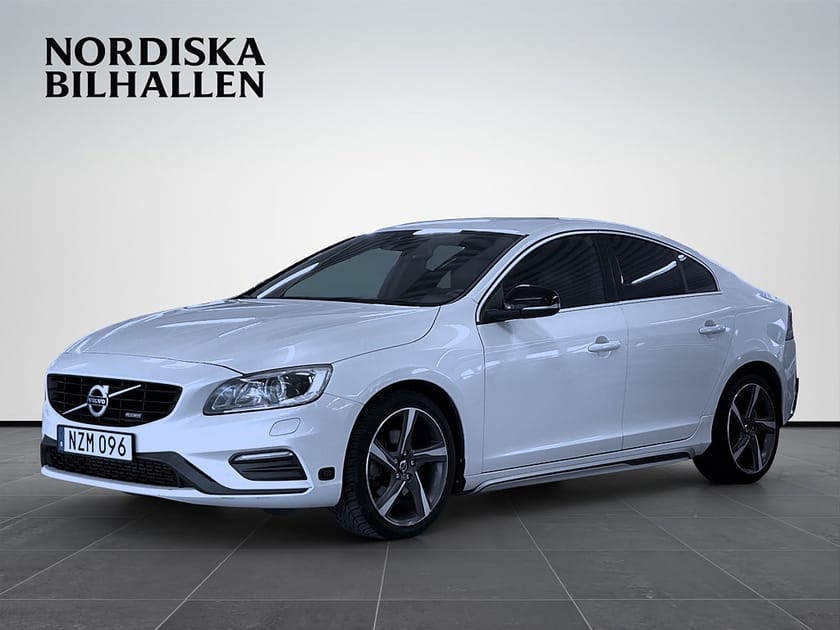 Bild 3 av Volvo S60 T4F R-Design Kamrem bytt Nyservad Värmare Bluetooth