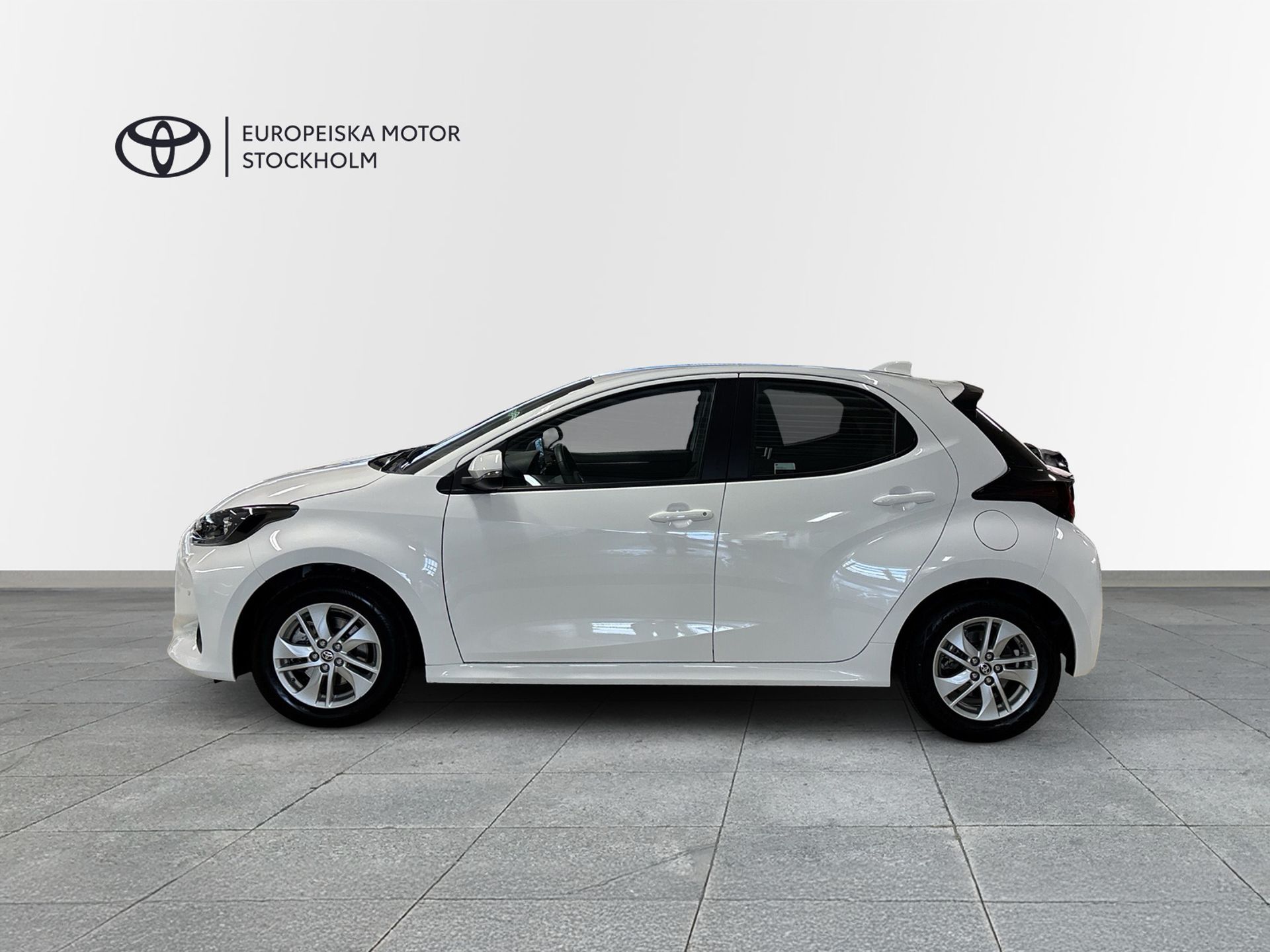 Toyota Yaris 1,5 HSD ACTIVE KOMFORT 2023, bild 3/10