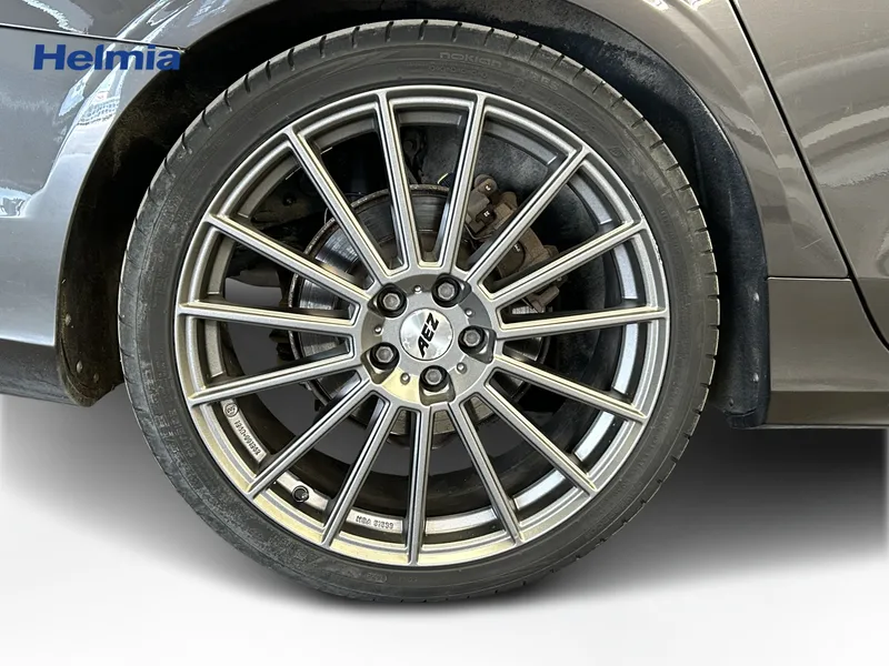 Bild 10 av 10 – Volvo V90 D4 Momentum Advanced Edition