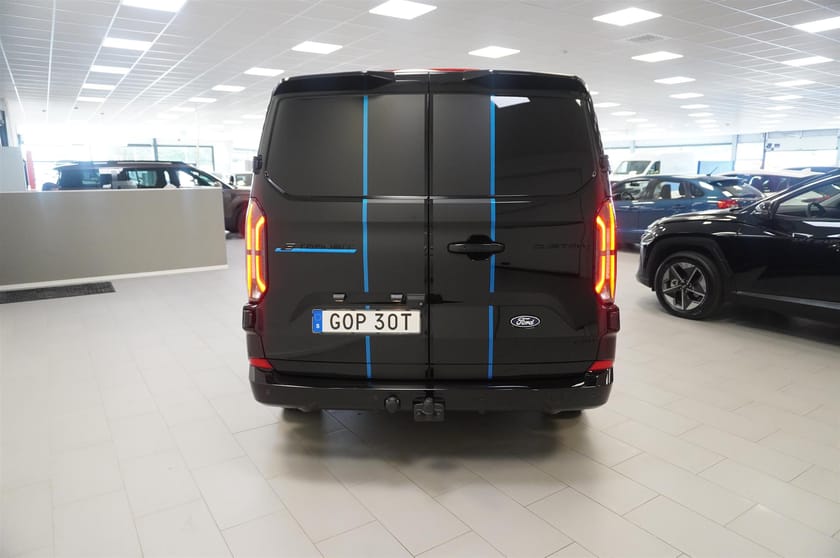 Bild 4 av Ford E-Transit Custom 340 AWD E-Custom Skåp Sport 340l Elmotor 210kw 286hk 1-Växlad El